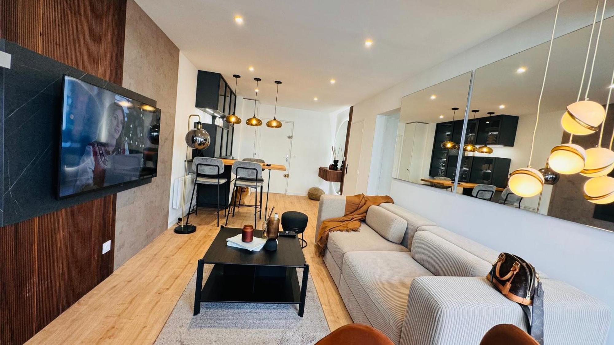 Appartement 50M De La Plage Et Toutes Commodites, Plein Centre Ville Et Silencieux La Grande Motte Ngoại thất bức ảnh