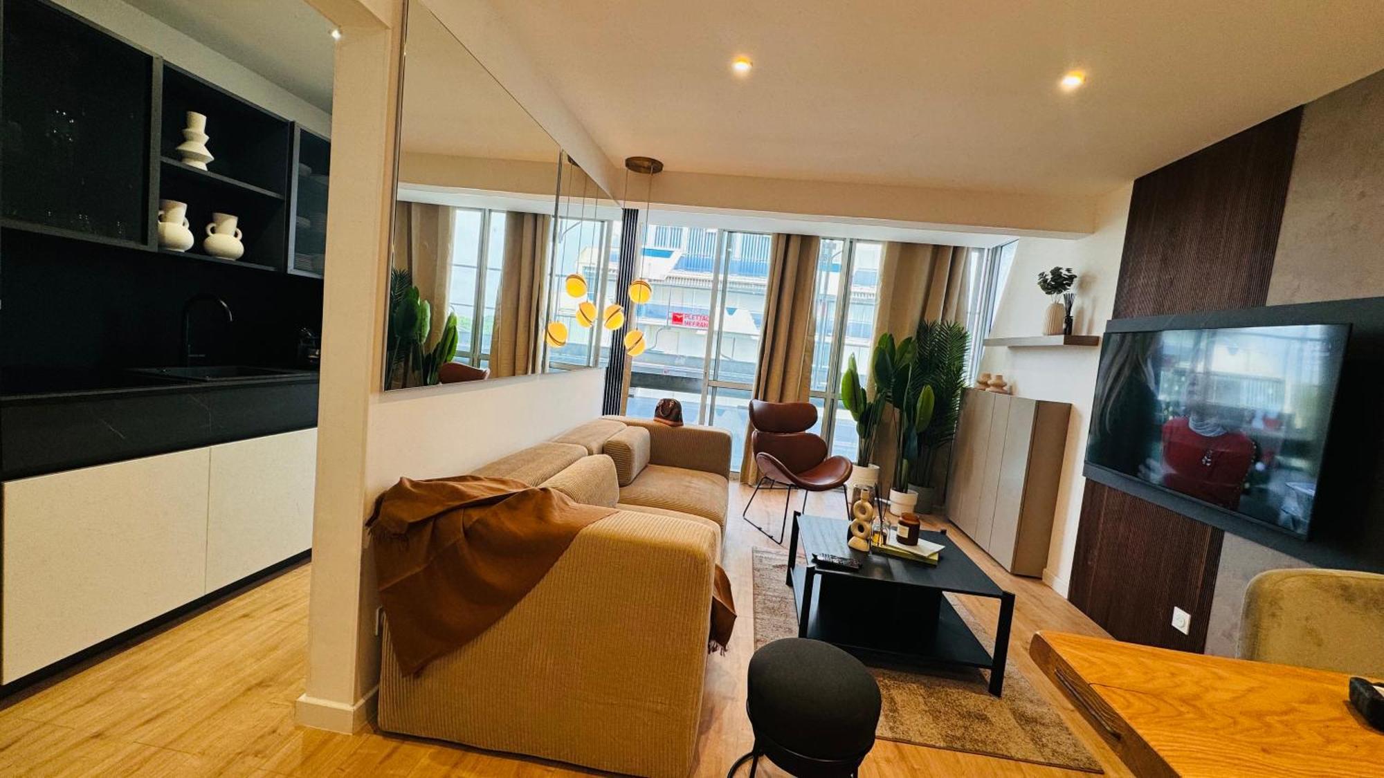 Appartement 50M De La Plage Et Toutes Commodites, Plein Centre Ville Et Silencieux La Grande Motte Ngoại thất bức ảnh