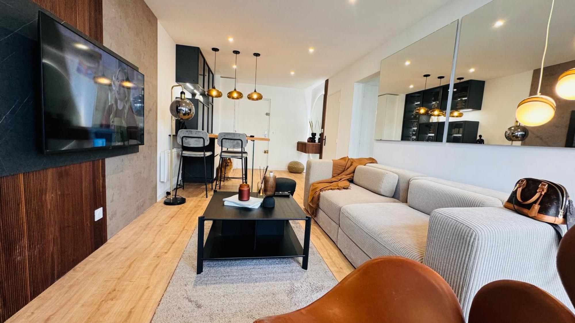 Appartement 50M De La Plage Et Toutes Commodites, Plein Centre Ville Et Silencieux La Grande Motte Ngoại thất bức ảnh